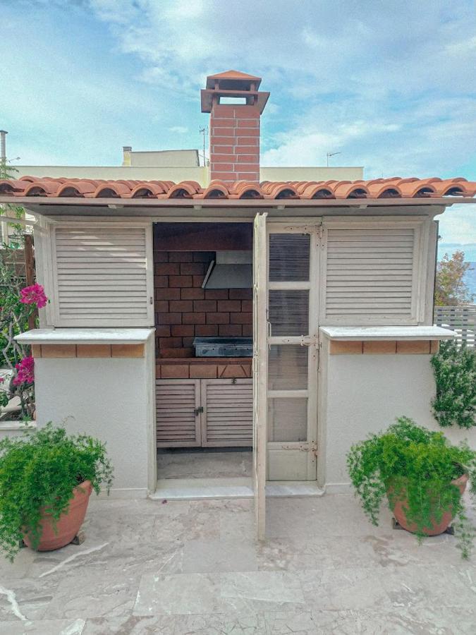 Sea View Roof Garden Apartment